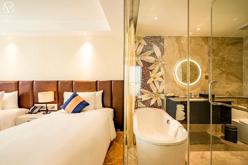 La Vela Saigon Hotel image