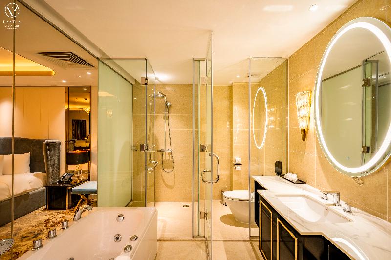 La Vela Saigon Hotel image