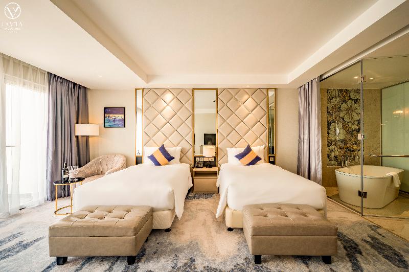 La Vela Saigon Hotel image