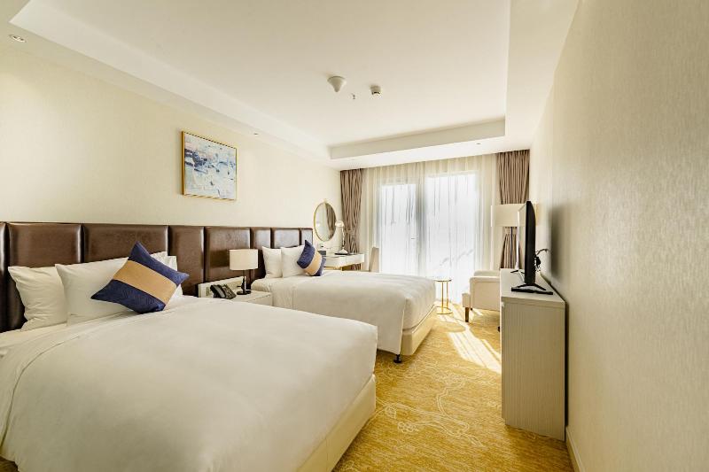 La Vela Saigon Hotel image