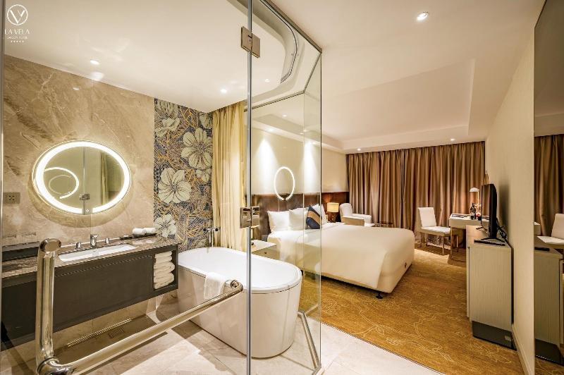 La Vela Saigon Hotel image