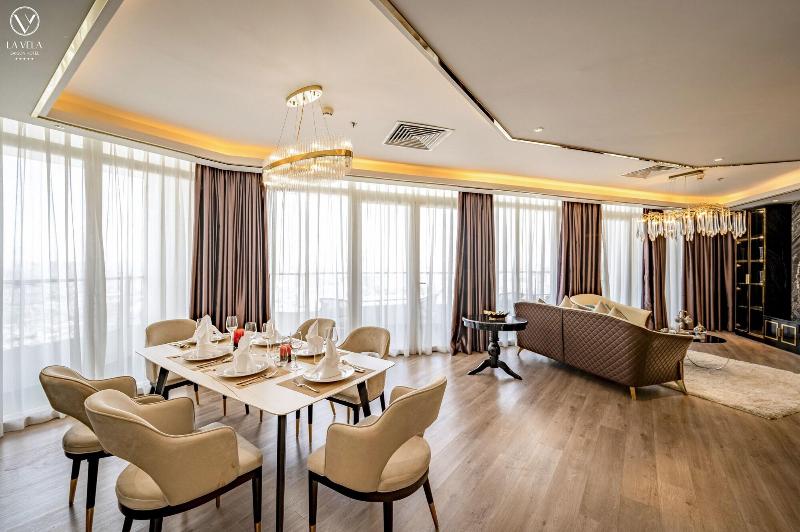 La Vela Saigon Hotel image