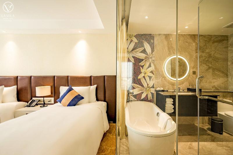 La Vela Saigon Hotel image