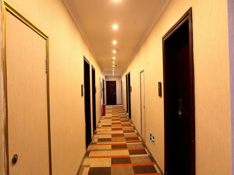 Shell Ganzhou Central Theme Hotel