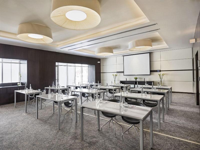 Hyatt Place Dubai Jumeirah Residences image