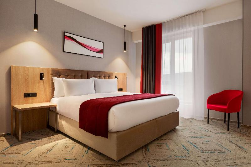 Ramada Targu Jiu image