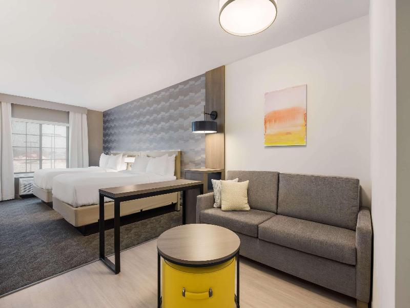 Comfort Inn & Suites Gaylord image