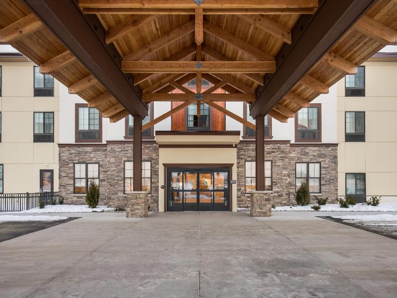 MainStay Suites Gaylord image