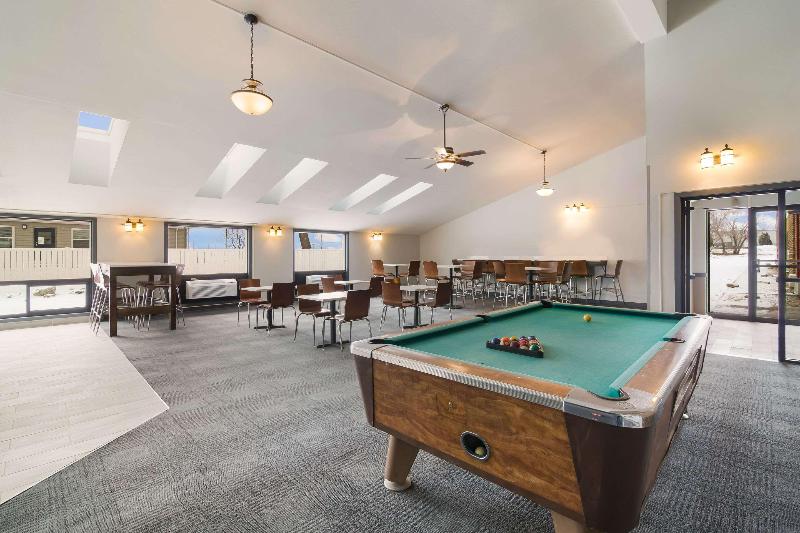 Econo Lodge Williston image