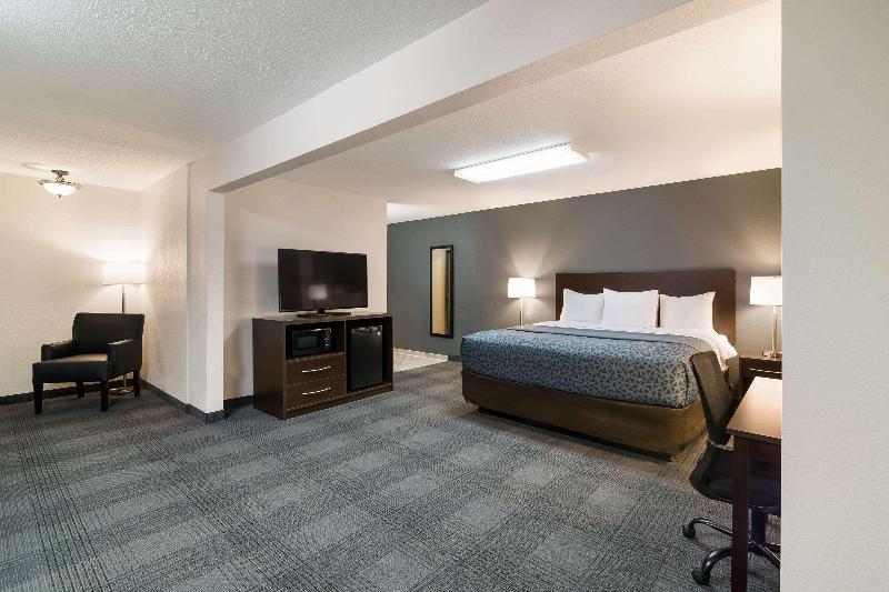 Econo Lodge Williston image
