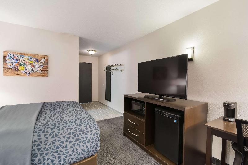 Econo Lodge Williston image
