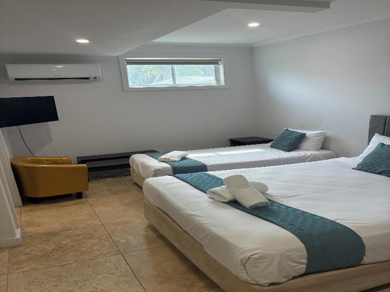 Lakes Resort image