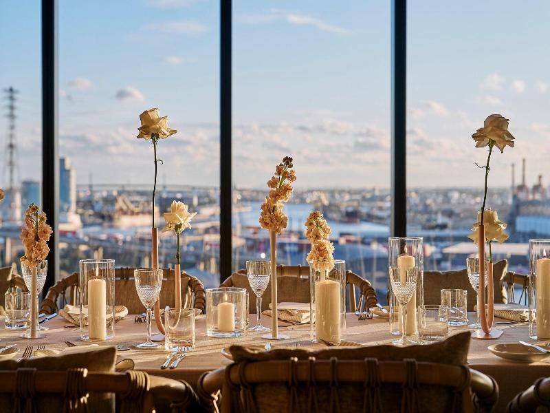 Melbourne Marriott Hotel Docklands image