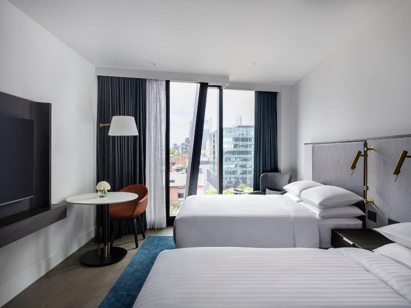 Melbourne Marriott Hotel Docklands image