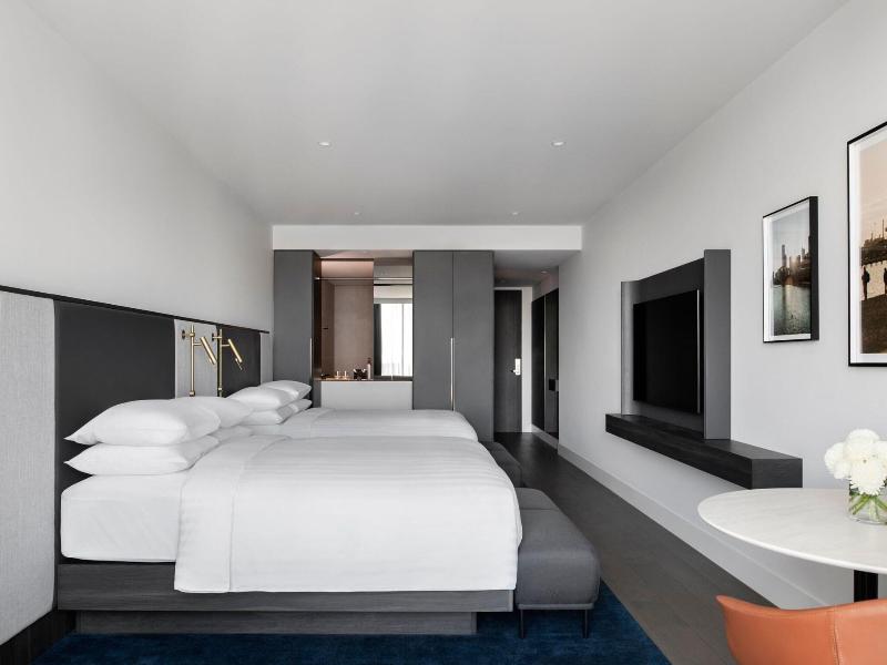 Melbourne Marriott Hotel Docklands image