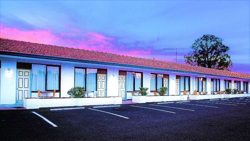 Tamworth Budget Motel — exterior view