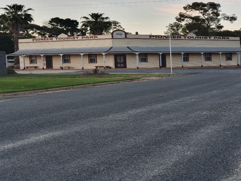 Deniliquin Pioneer Tourist Park