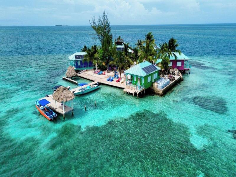 King Lewey's Island Resort image