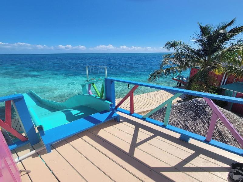King Lewey's Island Resort image