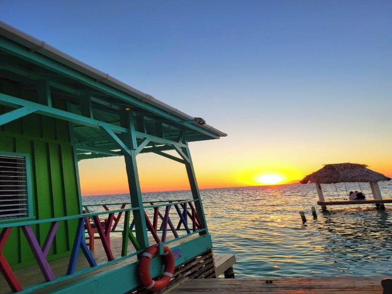 King Lewey's Island Resort image
