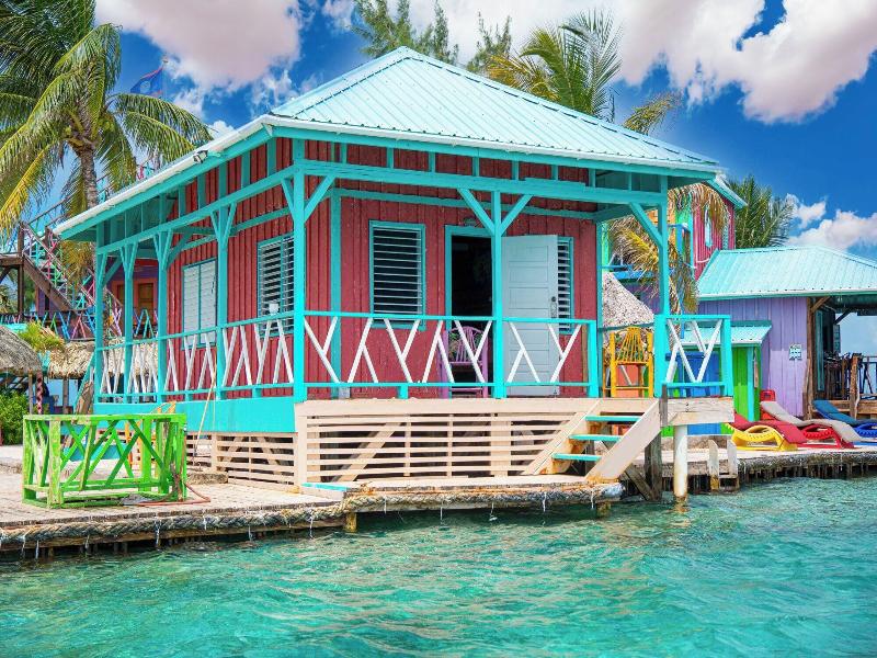 King Lewey's Island Resort image