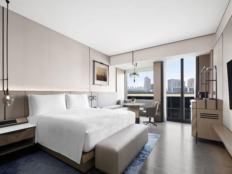 JW Marriott Shanghai Fengxian image