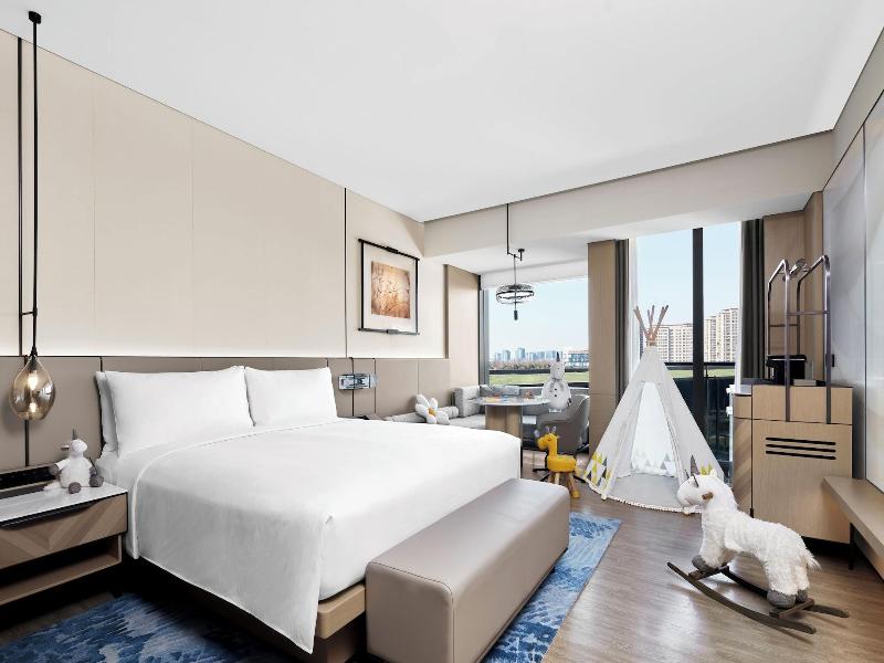 JW Marriott Shanghai Fengxian image