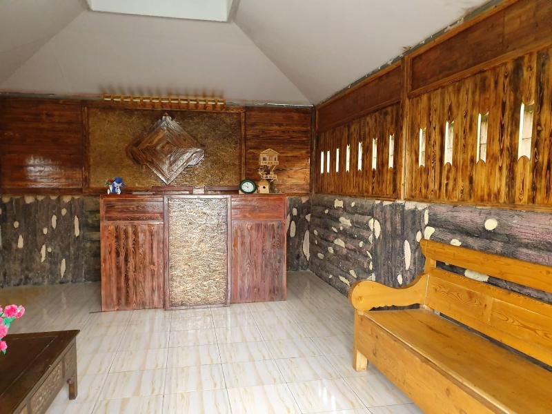 Kampung Istal image