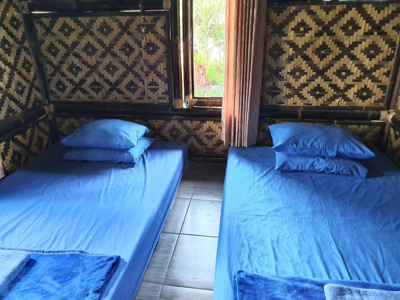 Kampung Istal image
