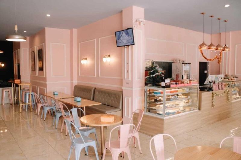 Merlin Hotel image 1