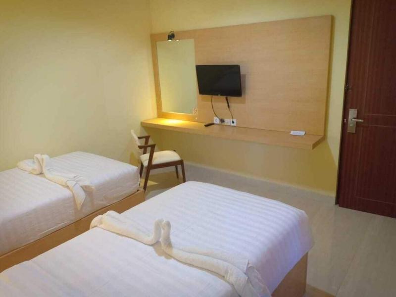 Merlin Hotel image 2