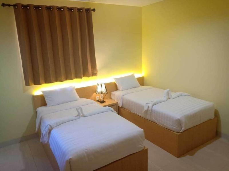 Merlin Hotel image 10
