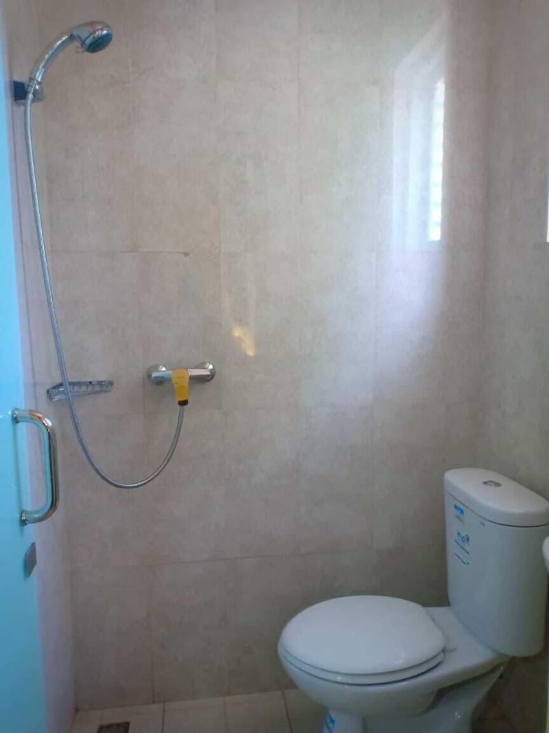 Merlin Hotel image