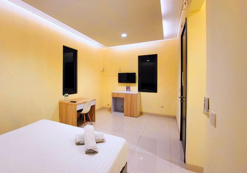 RuangNyaman at Regentown Near ICE BSD image