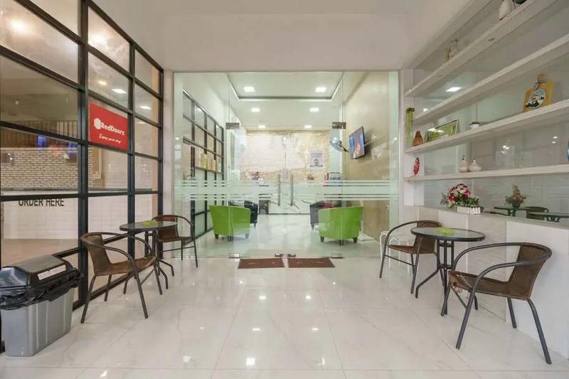 Formerly RedDoorz Plus @ Cemara Asri Medan image