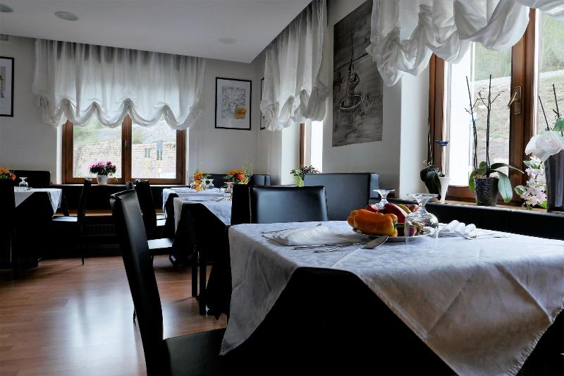 Albergo De March image