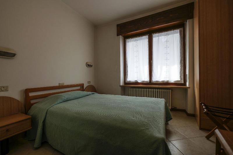 Albergo De March image