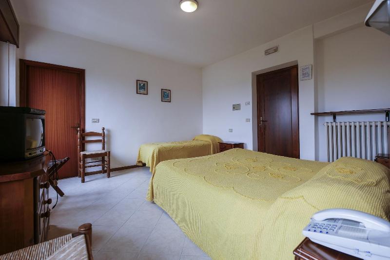 Albergo De March image