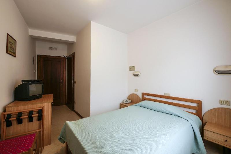 Albergo De March image