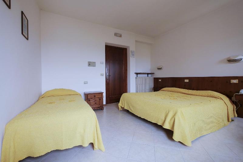 Albergo De March image