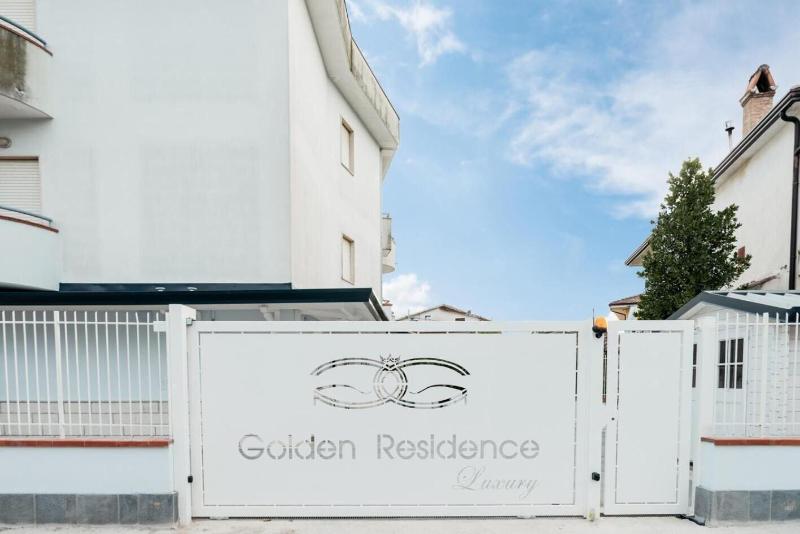 Golden Residence image
