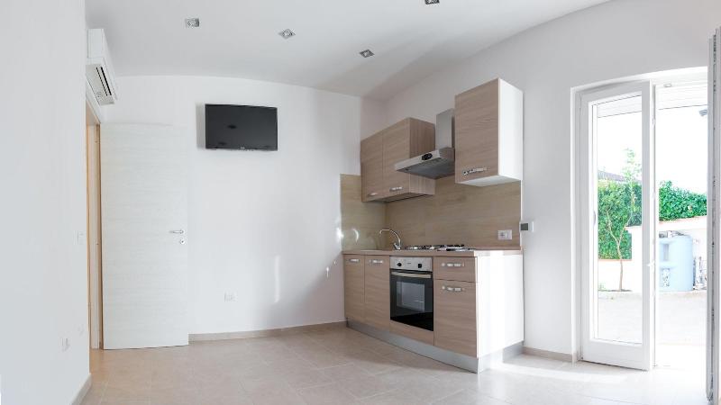 Golden Residence image