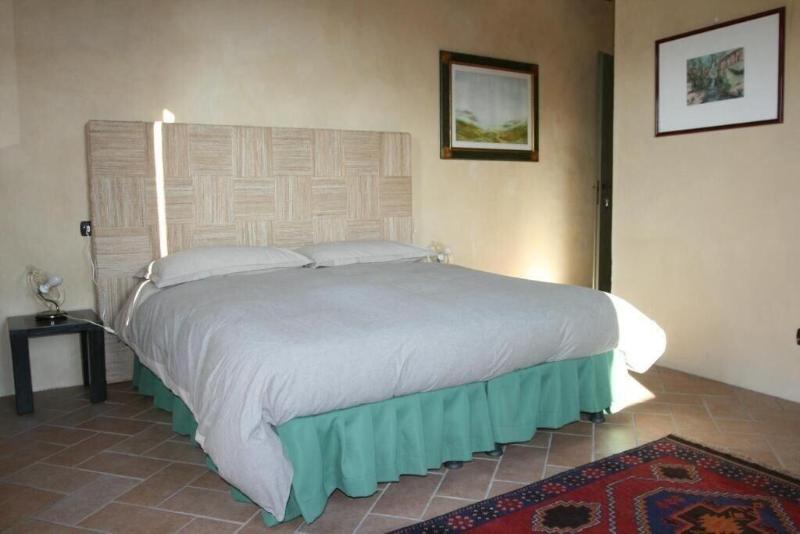 Sacreterre Room & Breakfast image