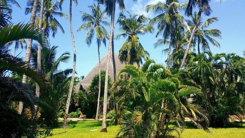 Blue Bay Village image
