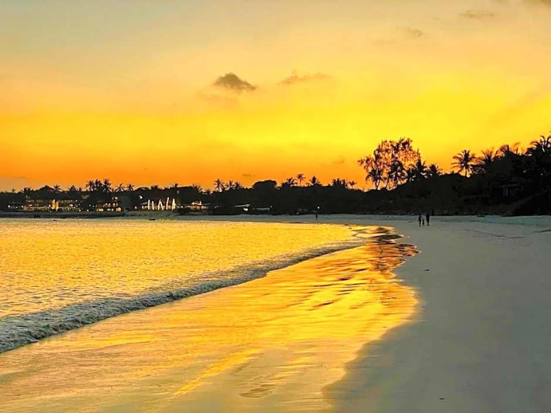 Blue Bay Village image