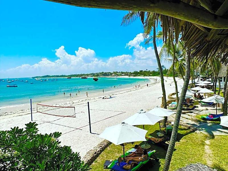 Blue Bay Village image