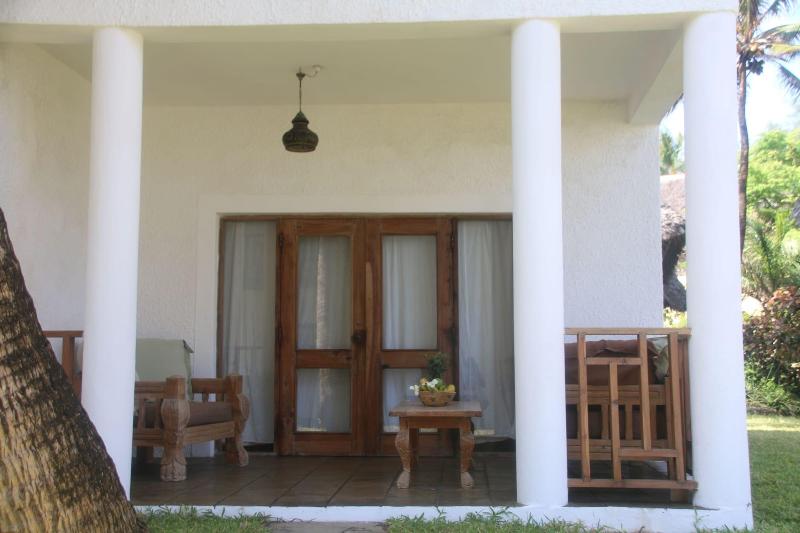 Blue Bay Village image