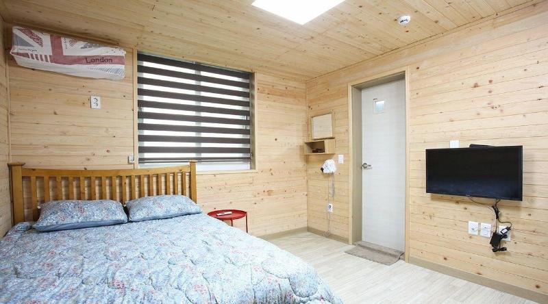 Odae Mountain Healing Town - Golden Light image