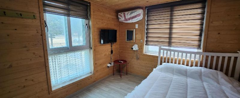 Odae Mountain Healing Town - Golden Light image