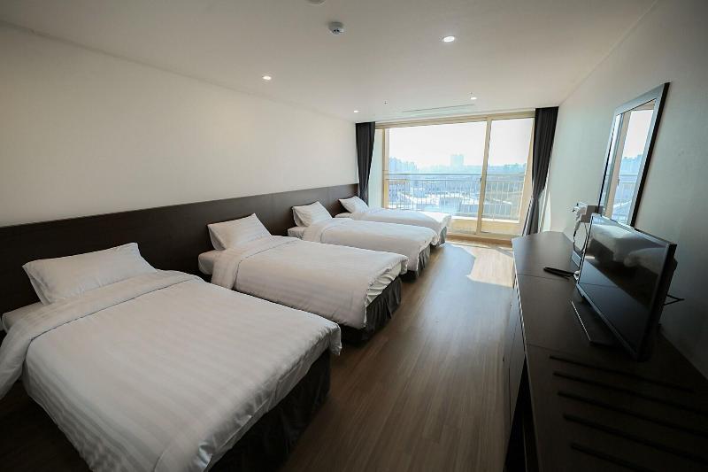 YMCA Goyang Youth Hostel image